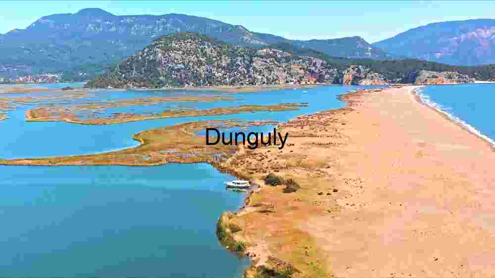 Waterfront Scenic Splendour.