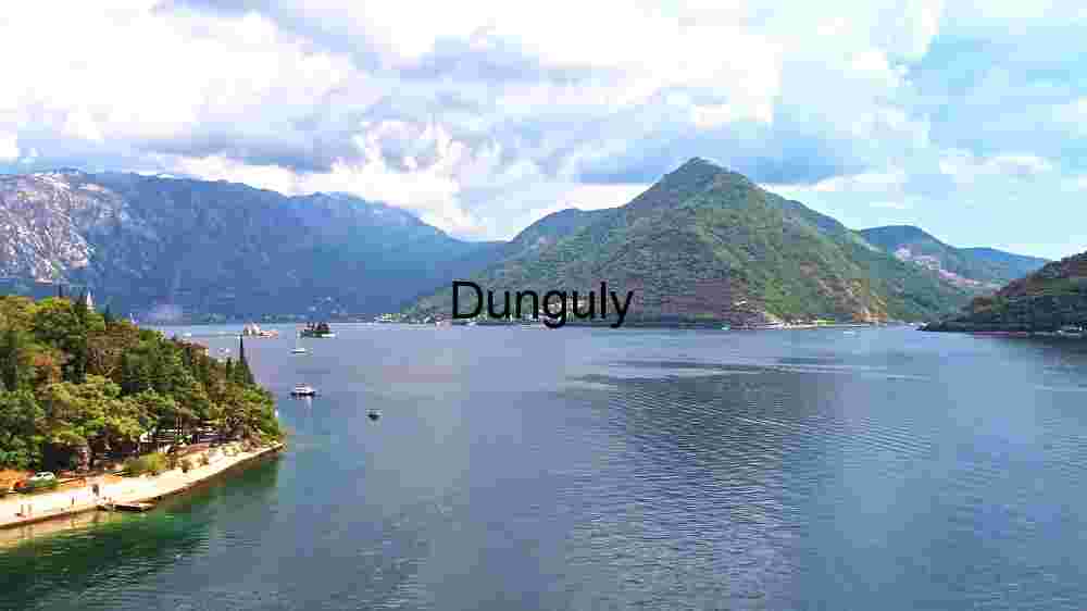 Serene Lakeside with Mountain Pick