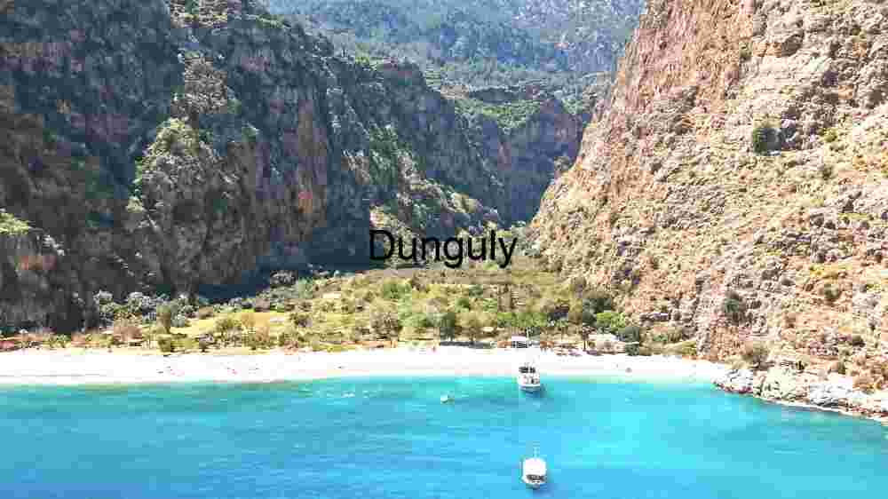 Serene Seaside Cove: A Hidden Paradise