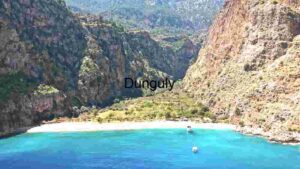 Serene Seaside Cove: A Hidden Paradise