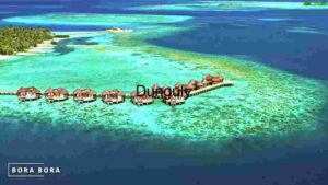 Tropical Paradise: Overwater Bungalows in Bora Bora