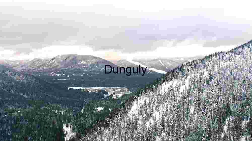 Winter Wonderland: A Serene Mountain Landscape