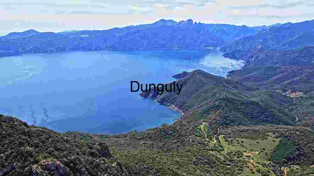 Coastal Elegance: A Panoramic View