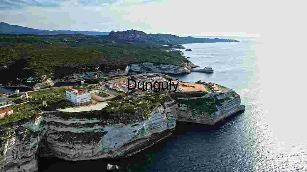 Coastal Cliffside Town with Scenic Views