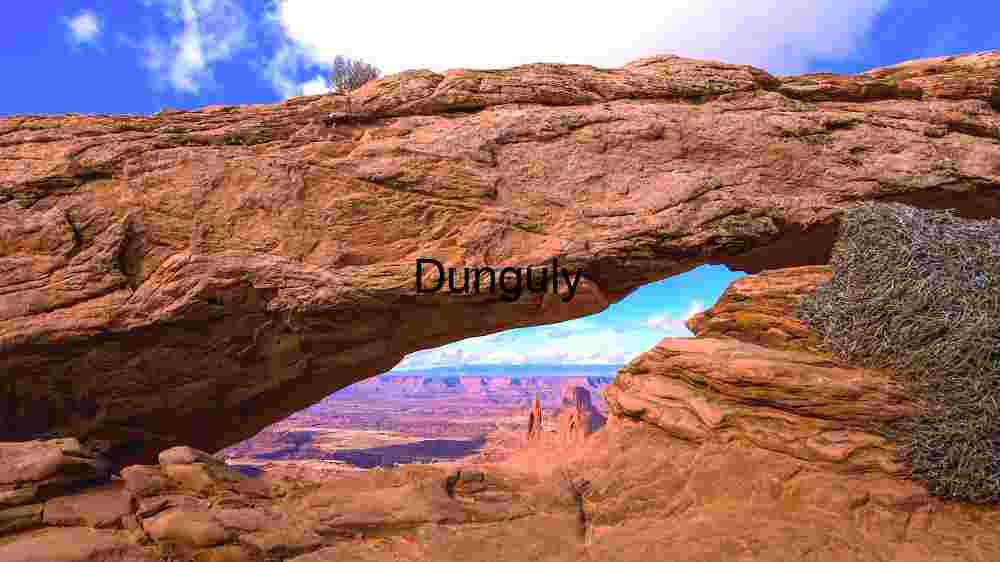 Majestic Natural Archway in Desert Landscape