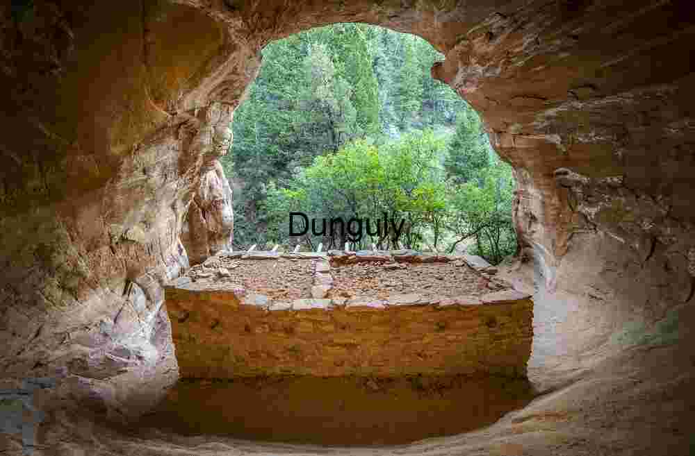 Doll House Ruin Interior View | Ancestral Puebloan Kiva