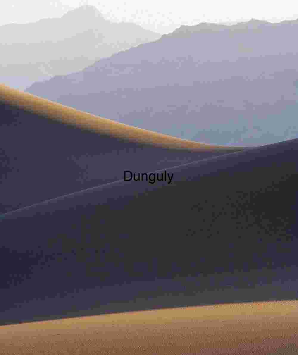 Contours of Silence: Dunes and Distant Peaks