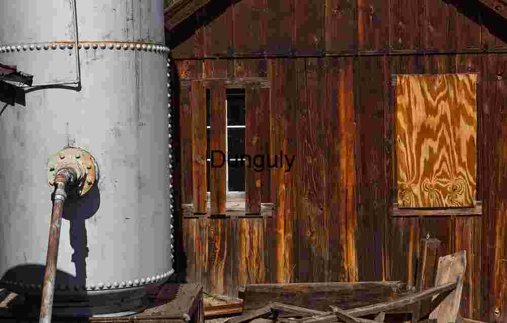 Timber and Steel: Echoes from a Forgotten Workshop