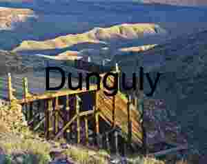 Path to the Peaks: Sunlit Ridges in Desert Silence