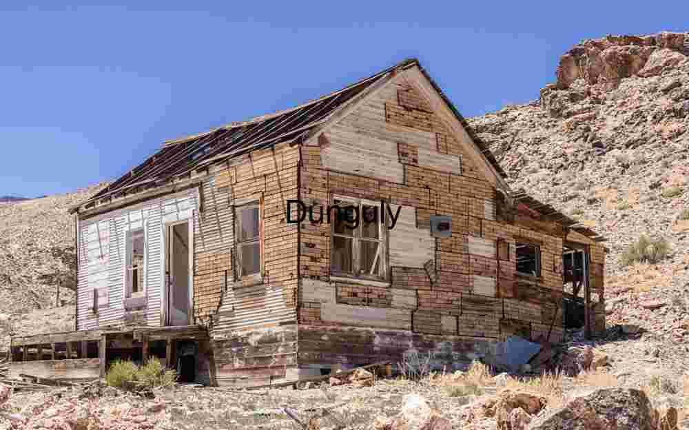 Derelict Mining Structure - Nivloc Mine Ruins