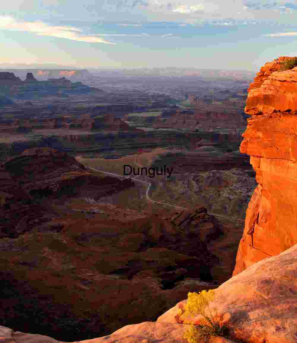 Dead Horse Point Sunrise: Utah Canyonlands Vistas