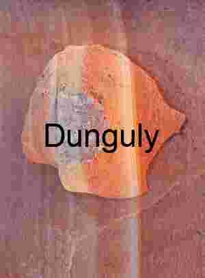 Sandstone Detail: Natural Lines & Earth Tones