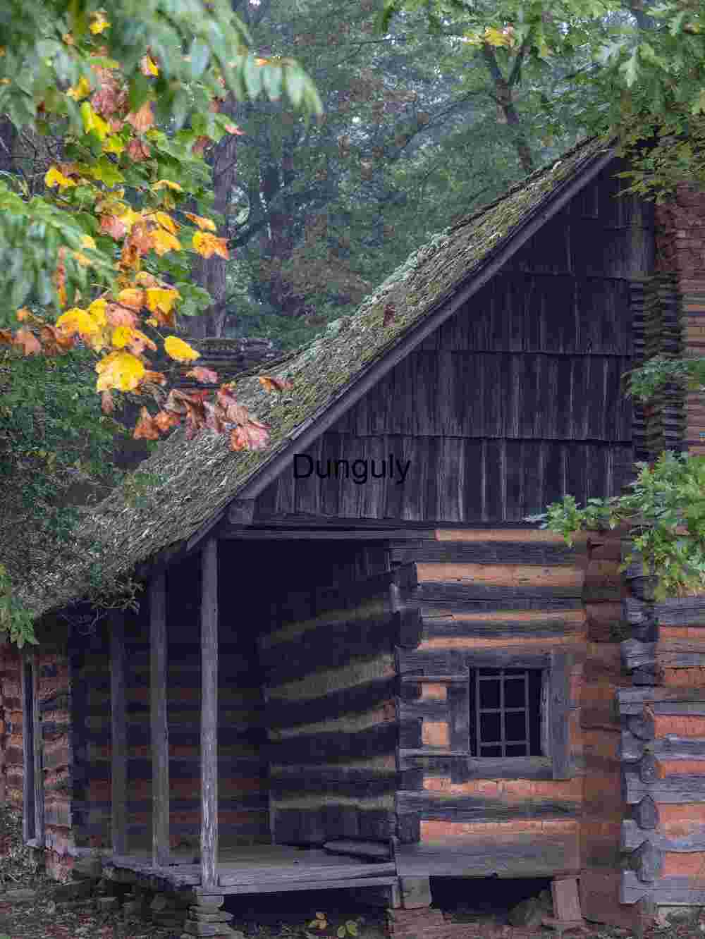 Historic Log Cabin End View | John C. Campbell Folk School