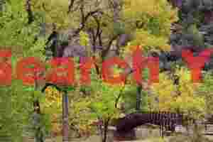 Gateway to Emerald Pools