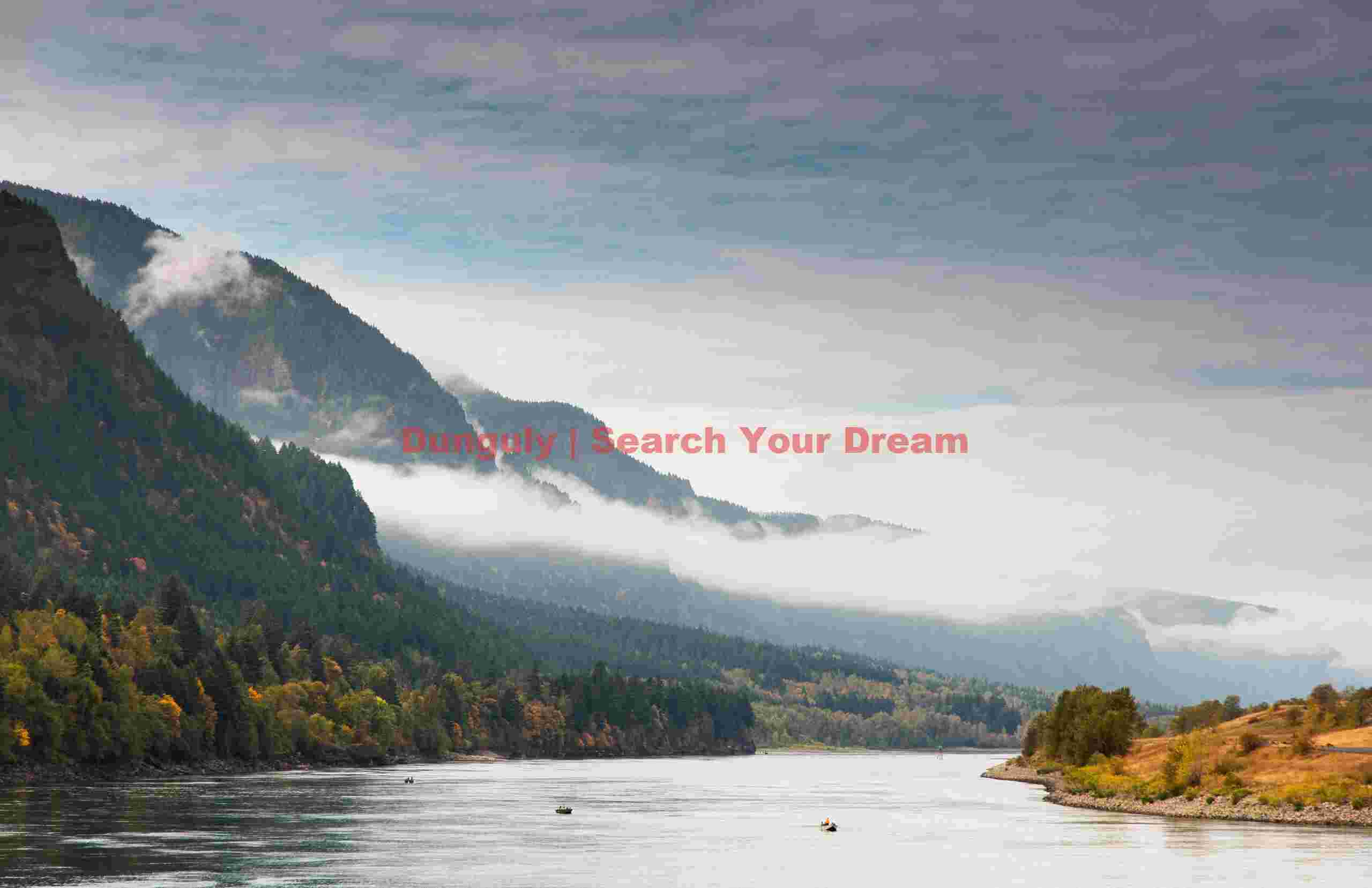 Columbia River; Morning Mist