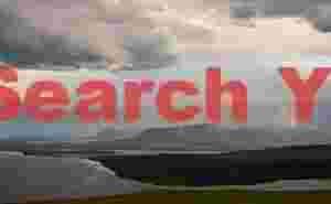 Iceland Landscape: Estuary near Osar