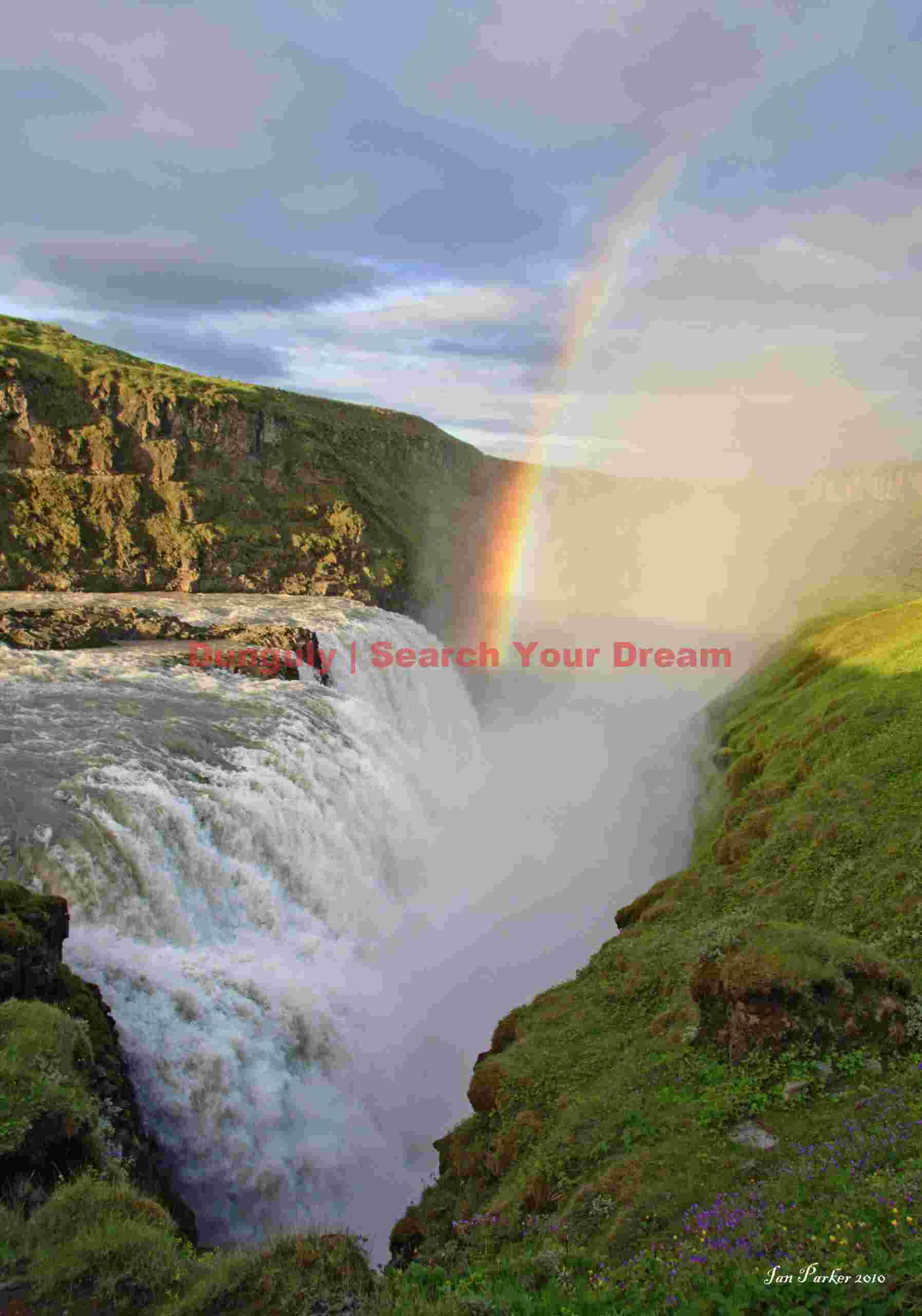Gulfoss gorge and rainbow