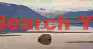 Ice cap and reflections along the Kjolur Route