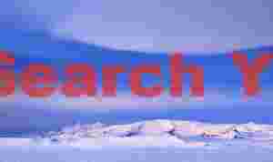 Mountain and cloud mirror; Jokulsarlon