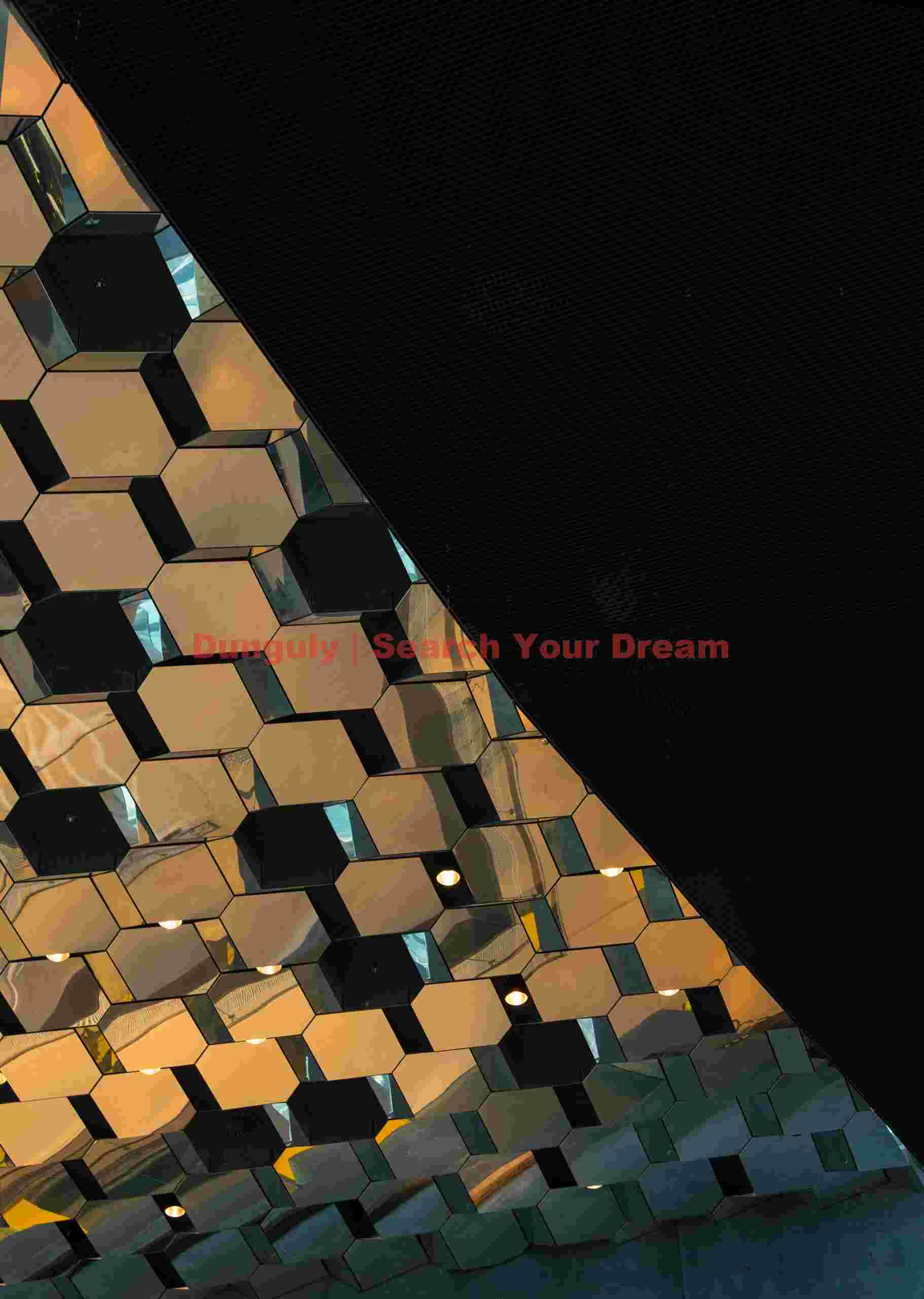 Orange isosceles; Harpa, Reykjavik