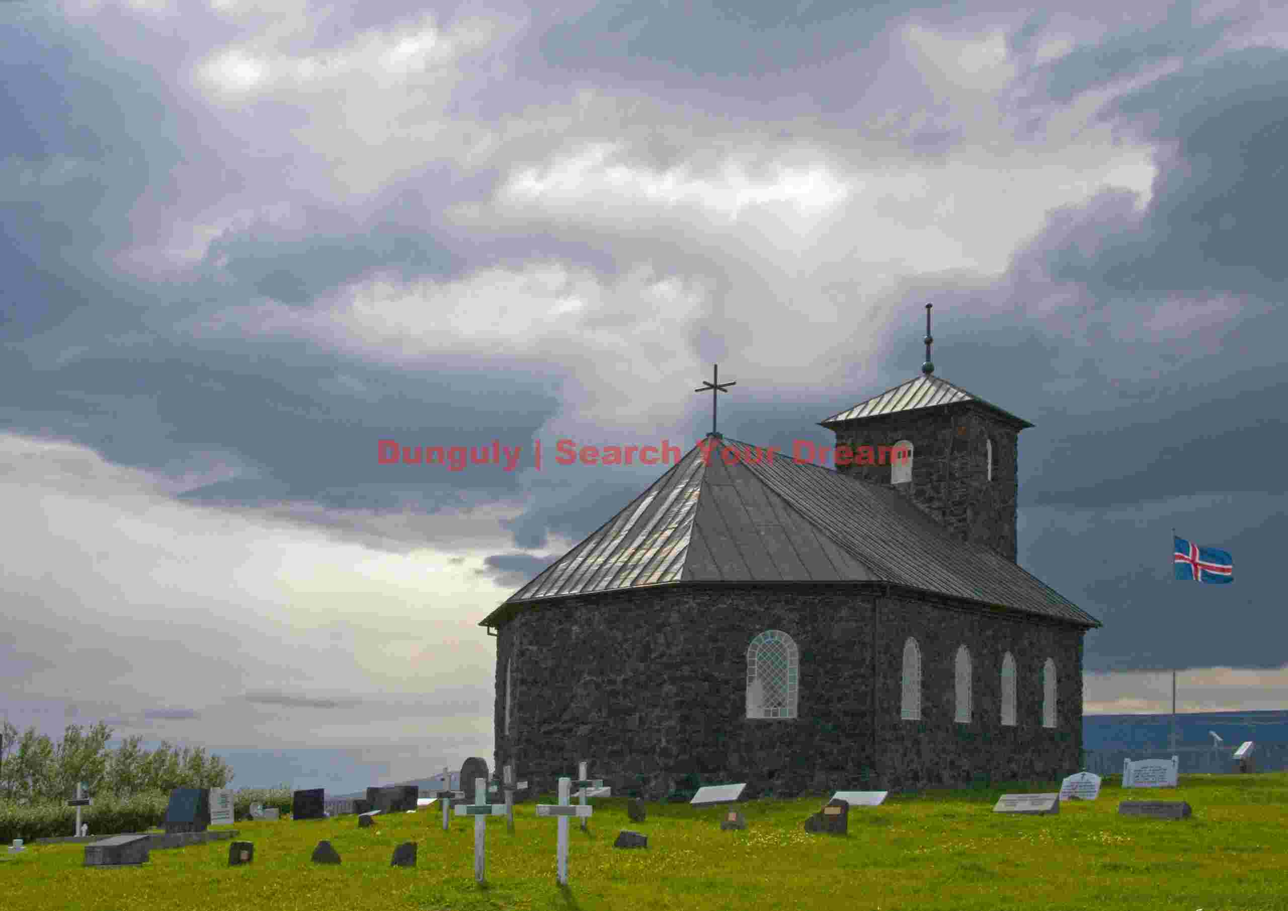 Pingeyrar church-