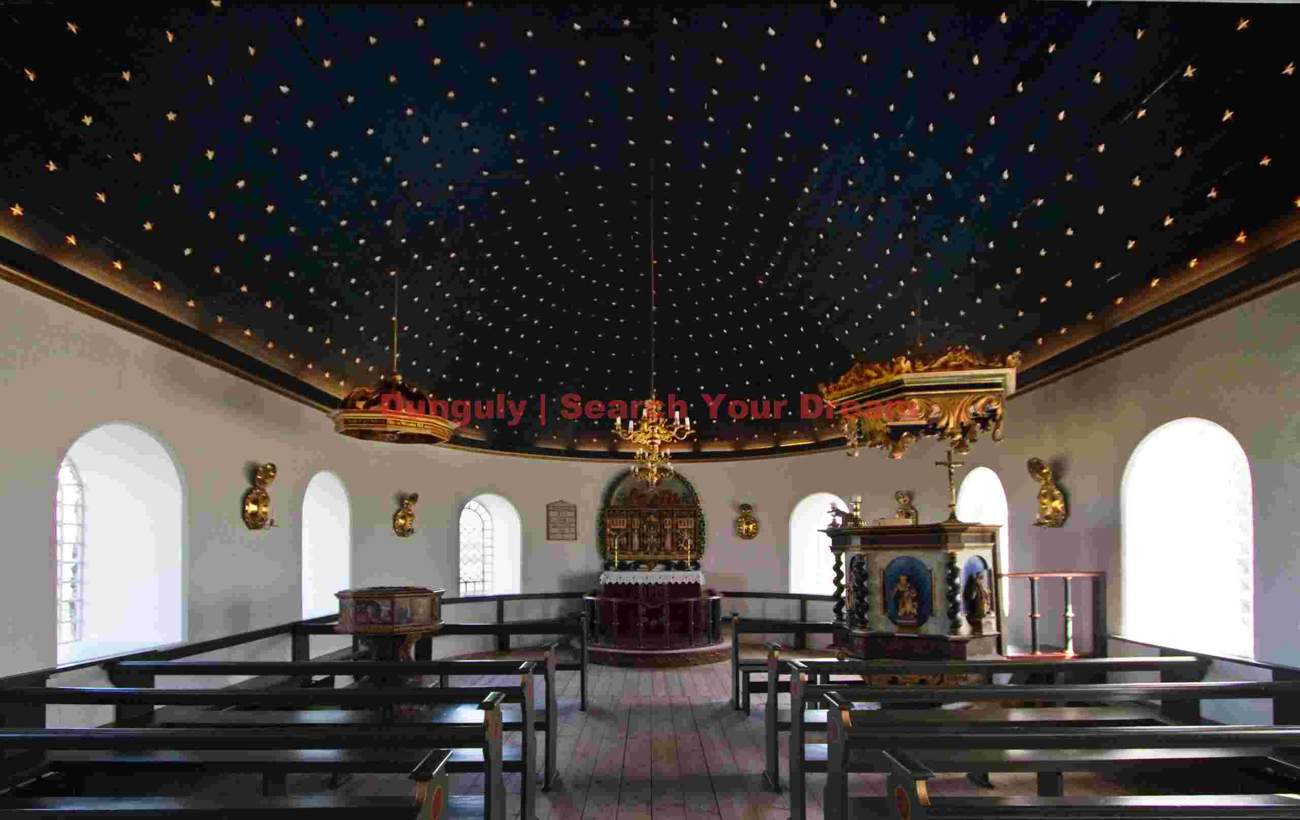 Pingeyrar church interior