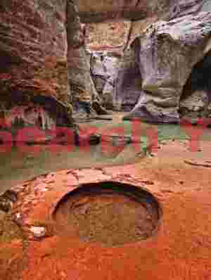 Crimson Basin - Desert Pothole