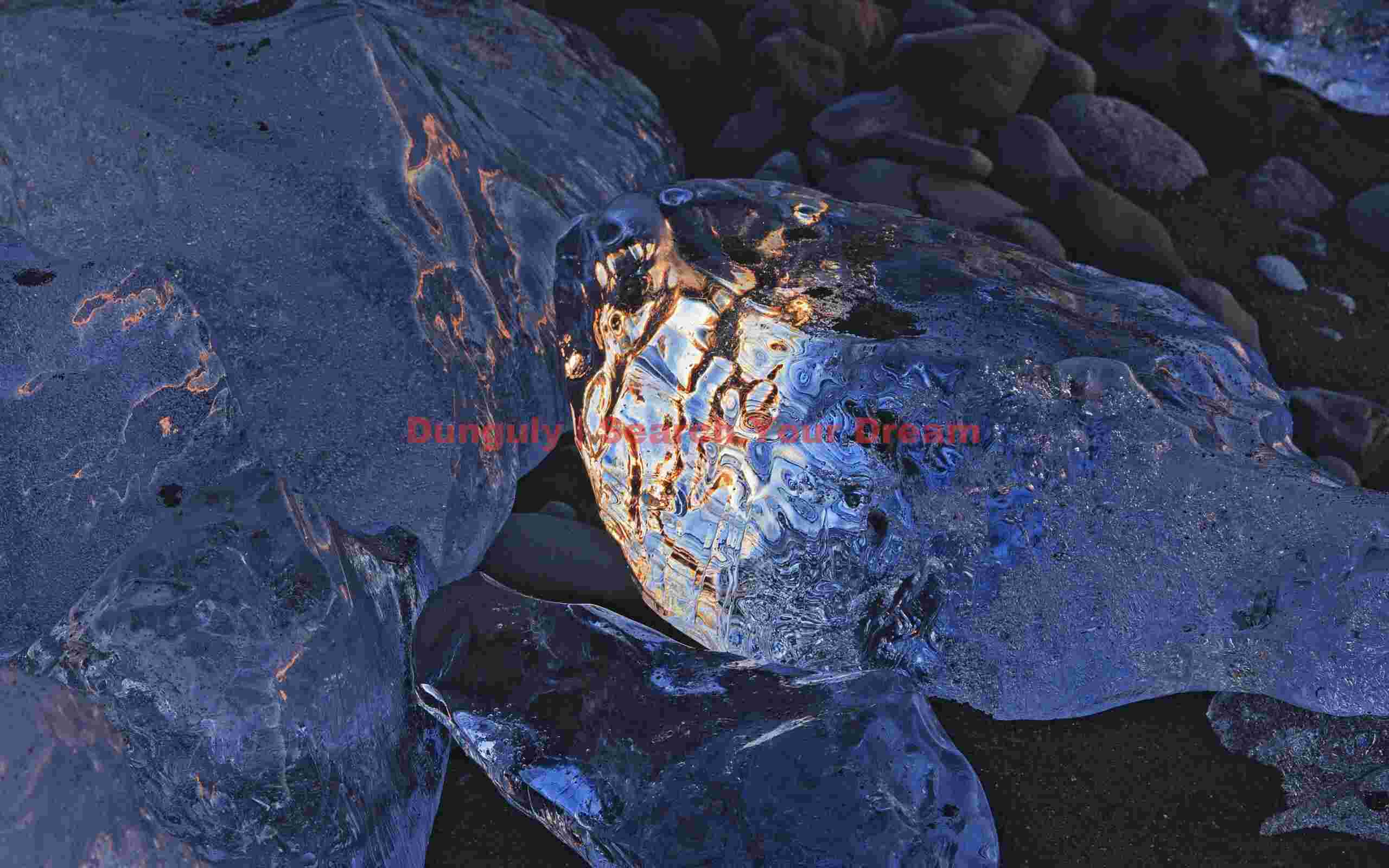 Glacial Ice Formation at Refracting berg