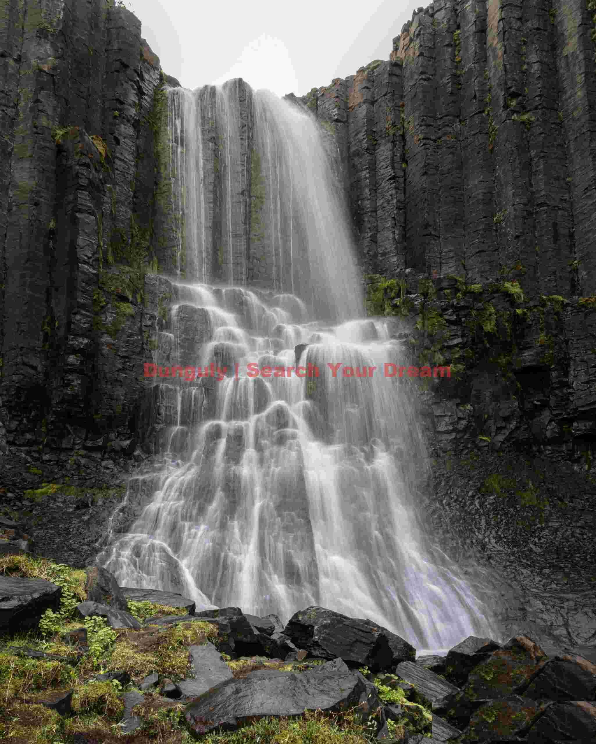 Majestic Waterfall: Stuðlafoss - on the hike to Stuðlagil Canyon