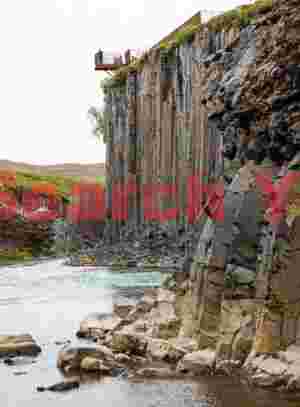 Geological Marvel: Stuðlagil Canyon - the viewing platform on the wrong side