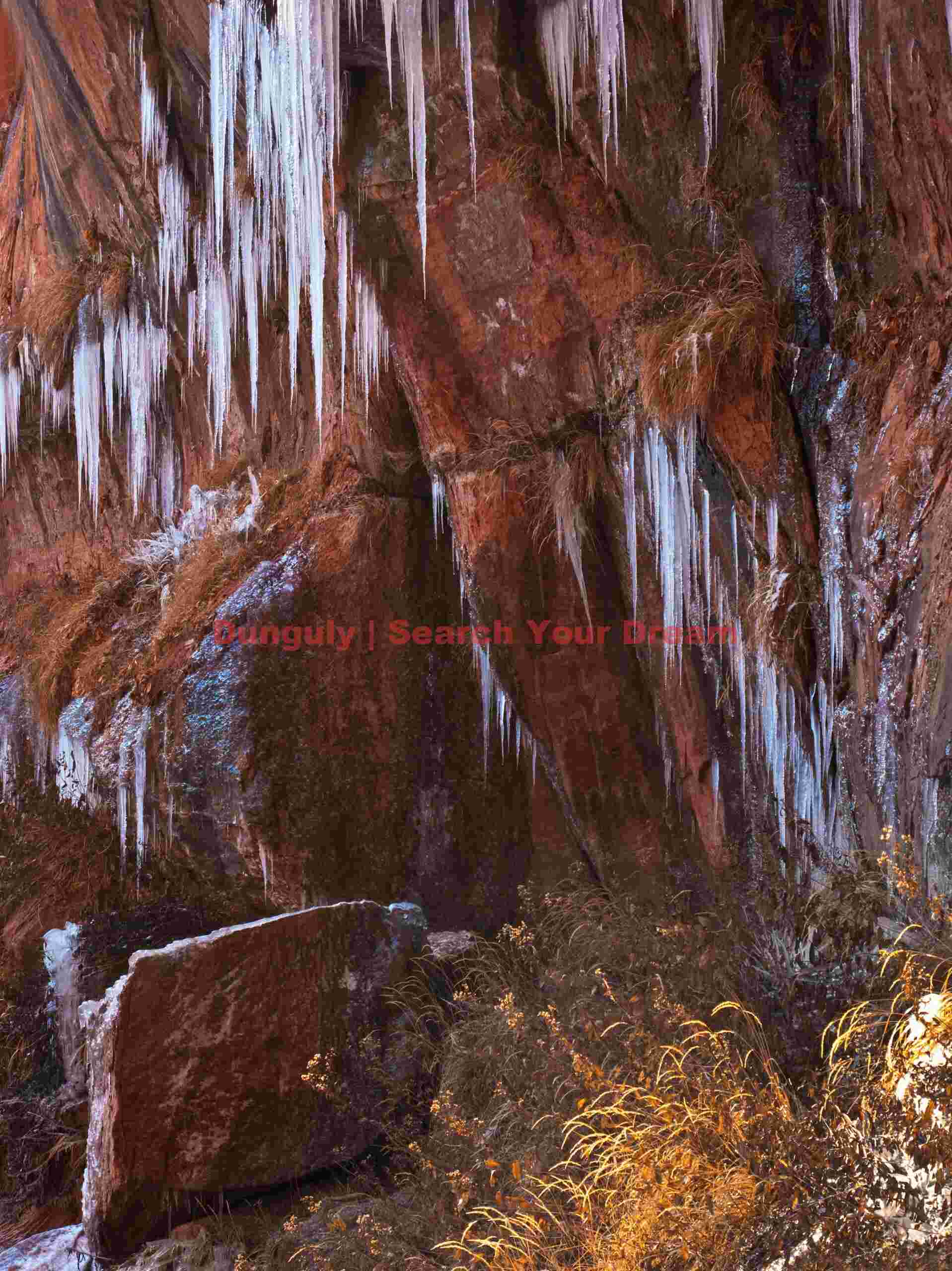 Hanging Icicles at Lower Emerald Pools