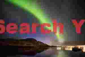 Aurora reflected in Sørvågen lake