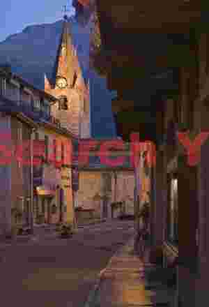 Aussois - Evening street