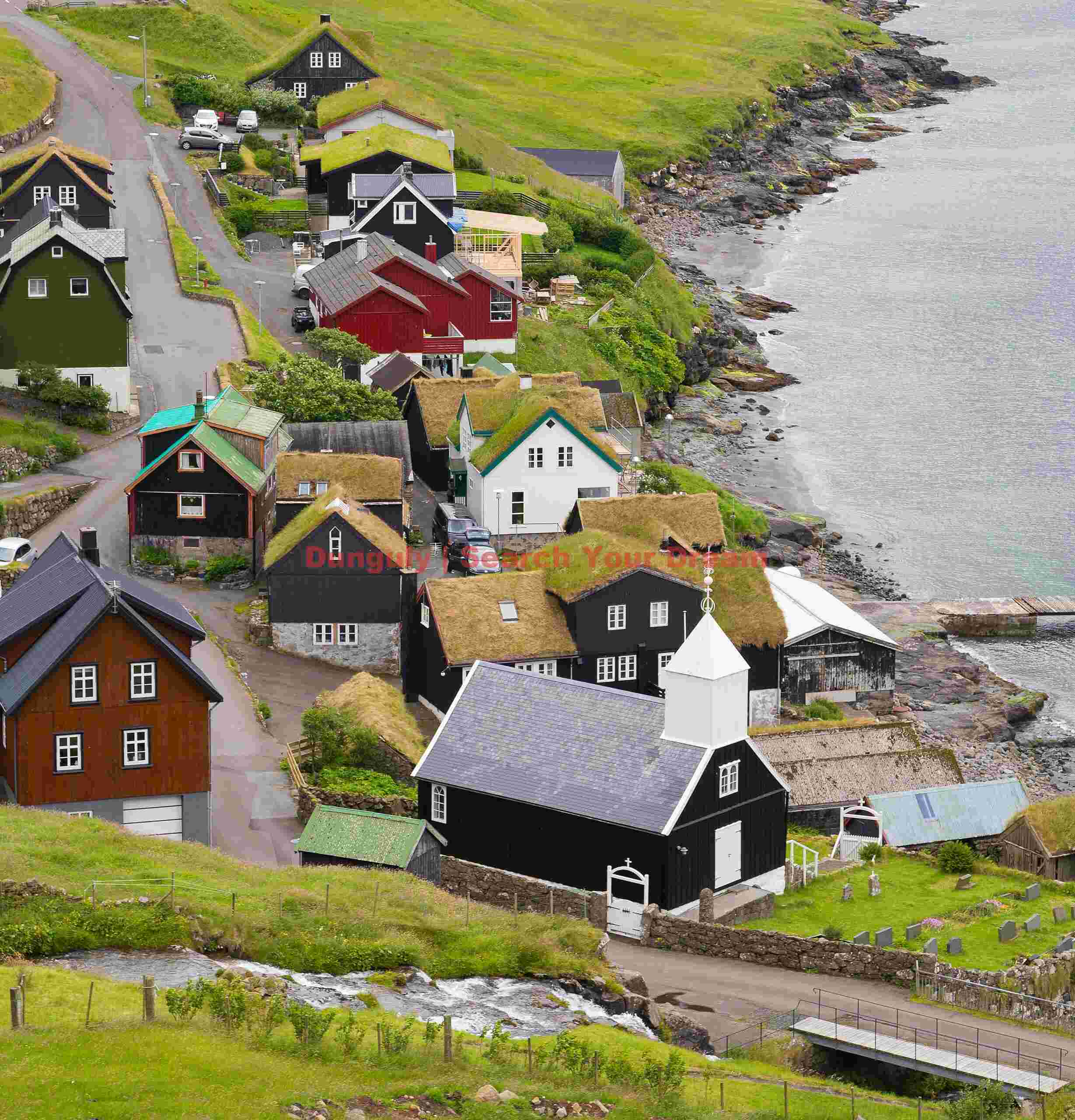Bøur village from above