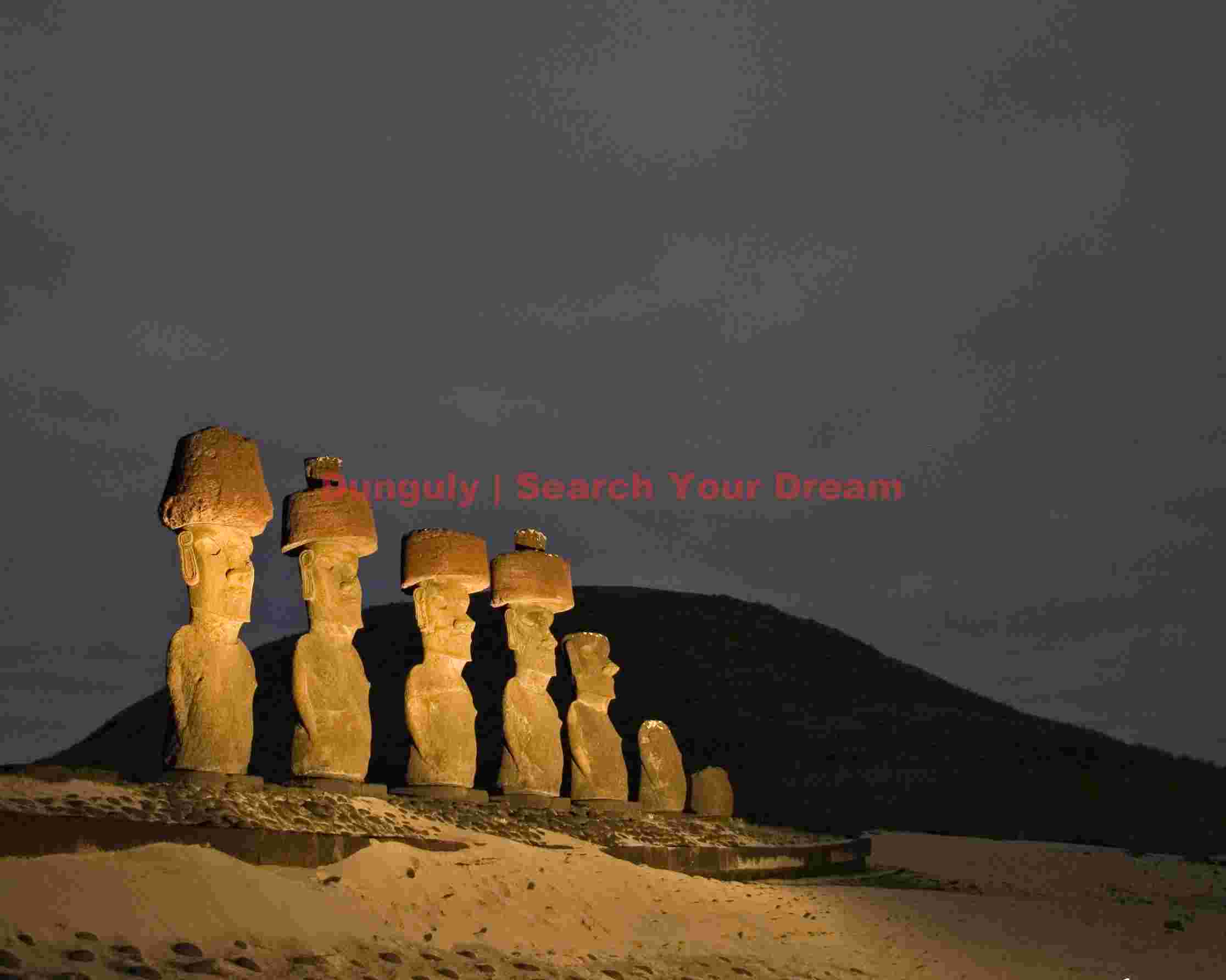 Easter Island - Anakena - Diagonal Lightpainting