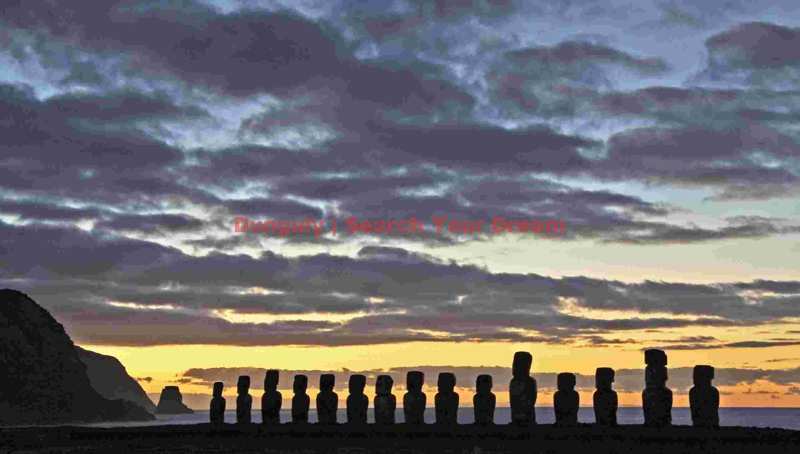 Easter Island - Tongariki - Stratified Sunrise