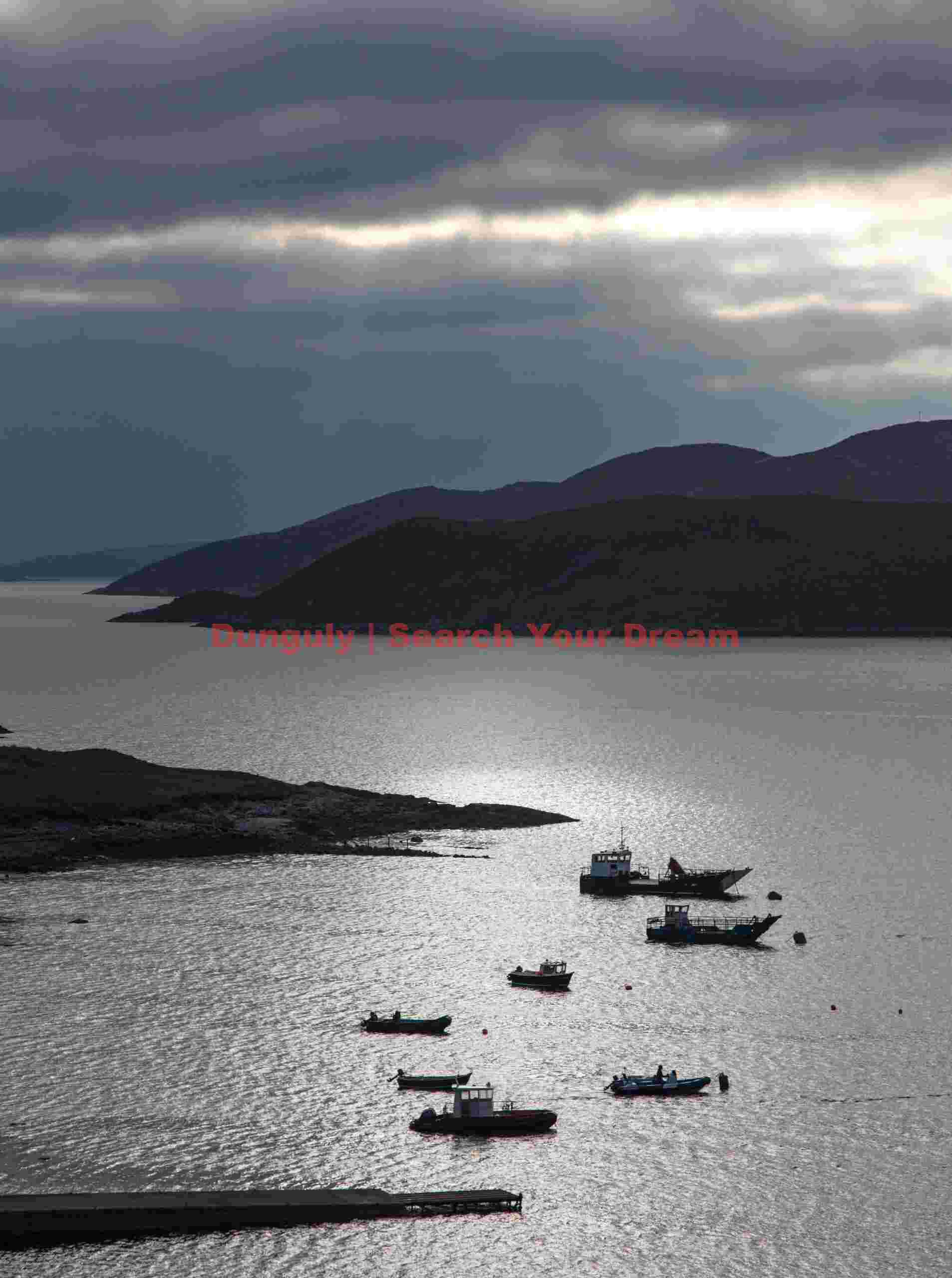 Fishing boats, Loach a Siar