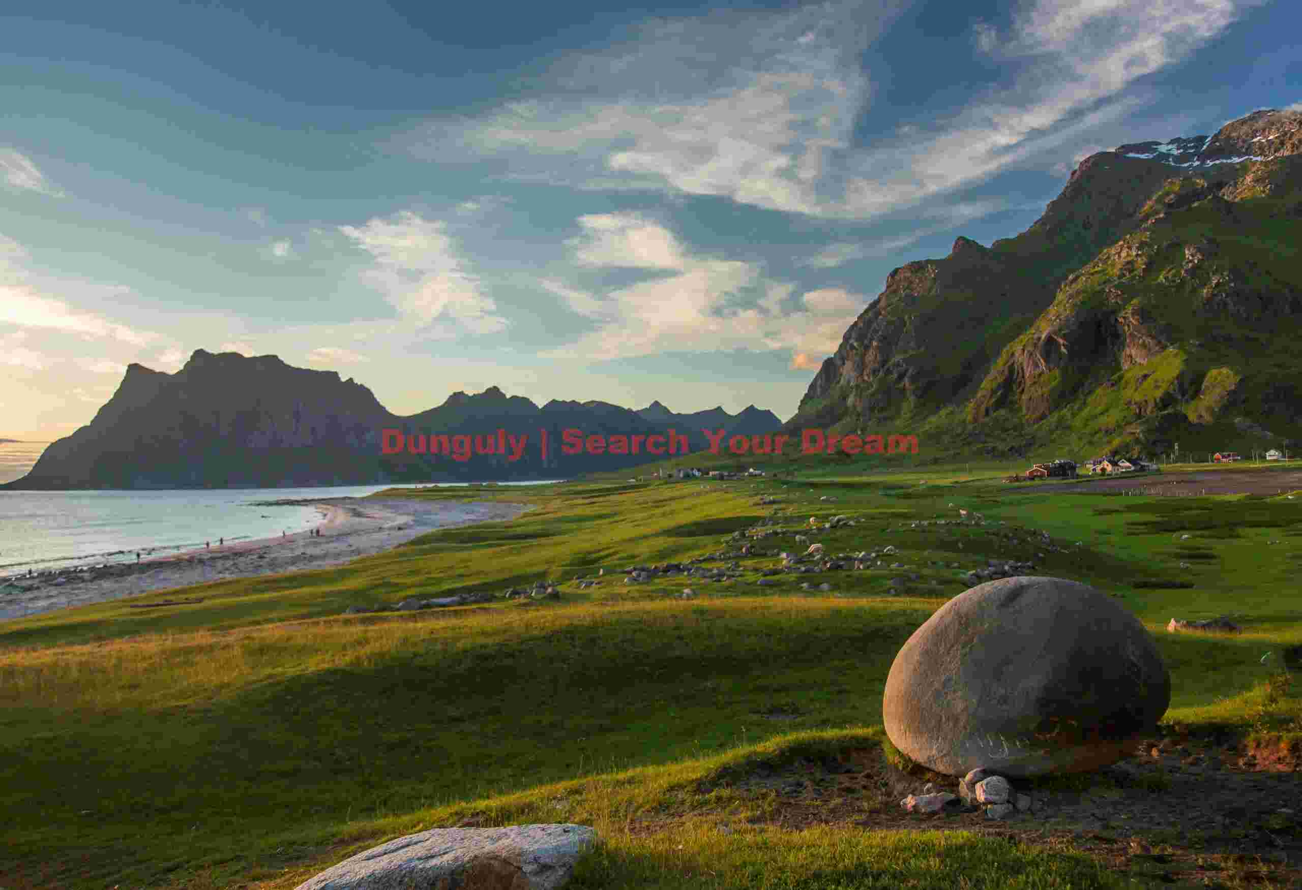 Utakleiv beach, Vestvågøya, Lofoten Islands, Arctic Norway