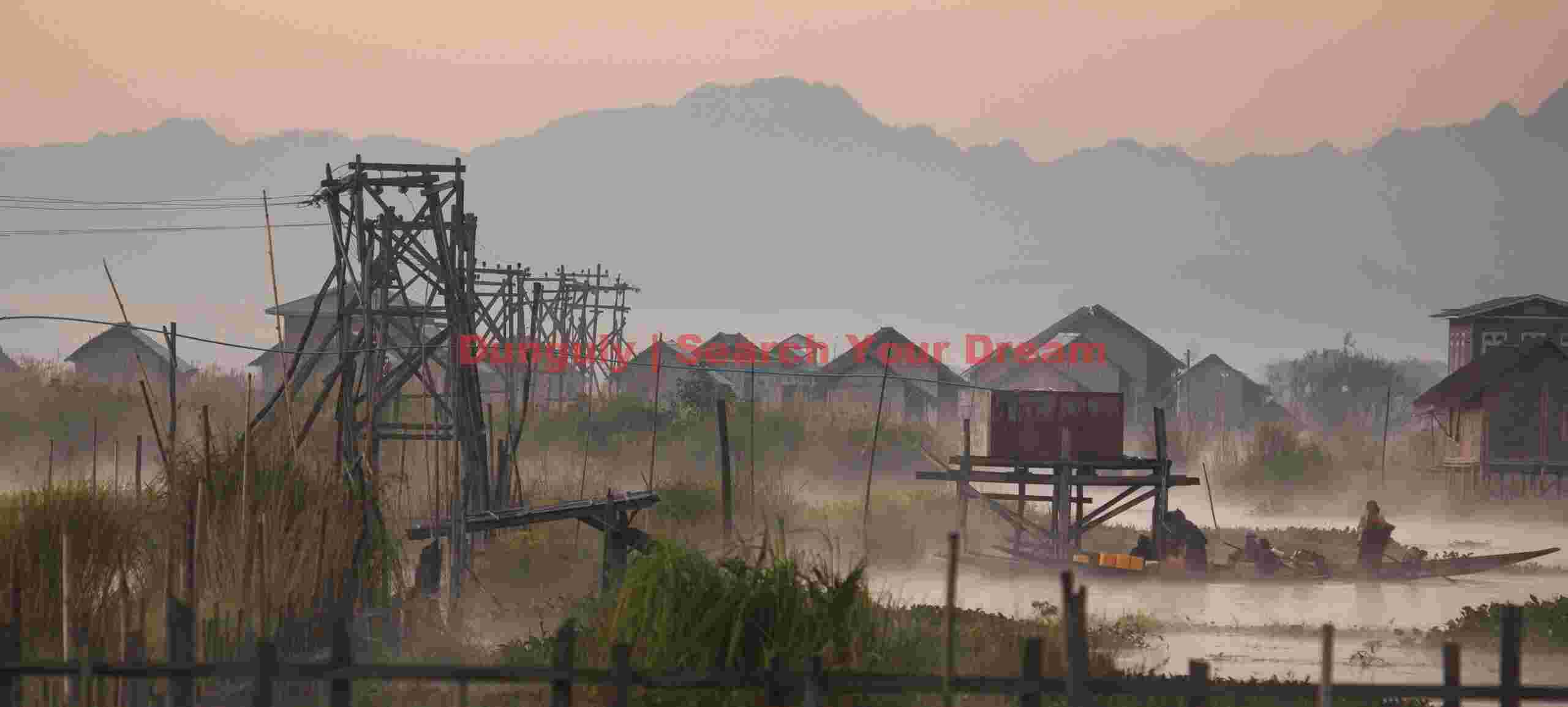 Misty morning at Golden Isles